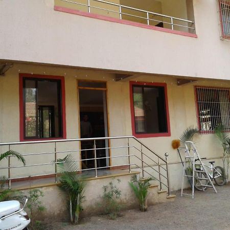 Hotel Kalpavruksha Алибаг Экстерьер фото